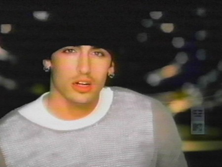 I Don't Wanna Kiss You Goodnight